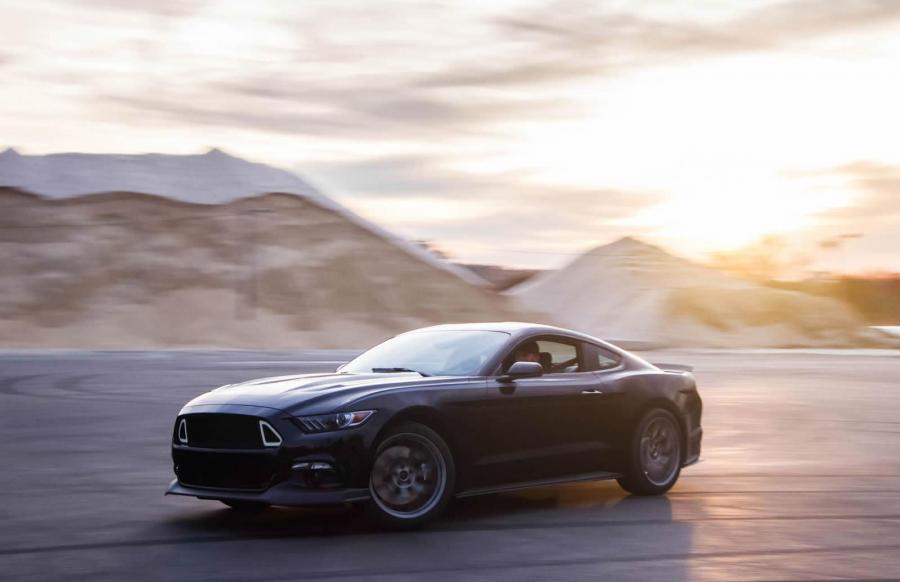  Ford Mustang RTR 2015 года  (фото 5 из 15)
